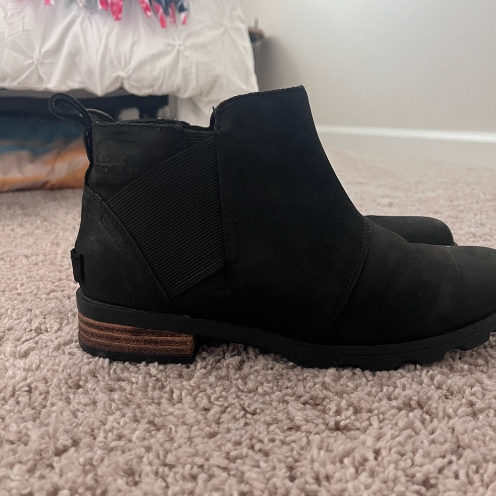 SOREL Chelsea Boots